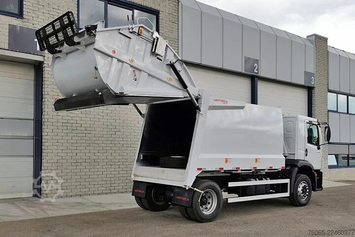 Refuse collection vehicle VW Constellation 17.250 BB CH Garbage Collector Tr...