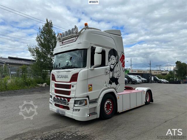 Standard tractor Scania R540 4x2 Truck w/ Stiholt construction.