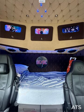 Standard-SZM Scania R540 4x2 Truck w/ Stiholt construction.