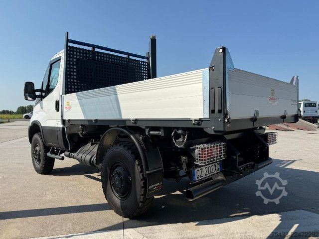 Spezial-LKW IVECO DAILY 35S18 H 4X4 RIB. TRILATERALE