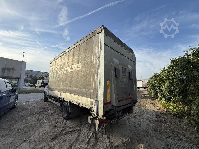 Box van IVECO DAILY 70C21/P CASSONE
