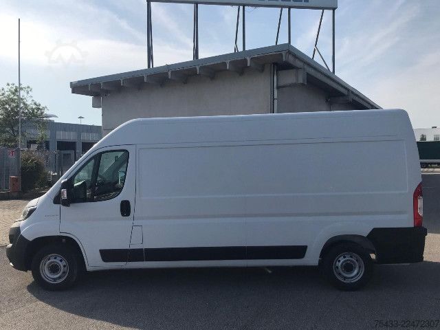 Customized van Fiat Ducato 35 L3H2 2.2 mjt3 140cv serie 8