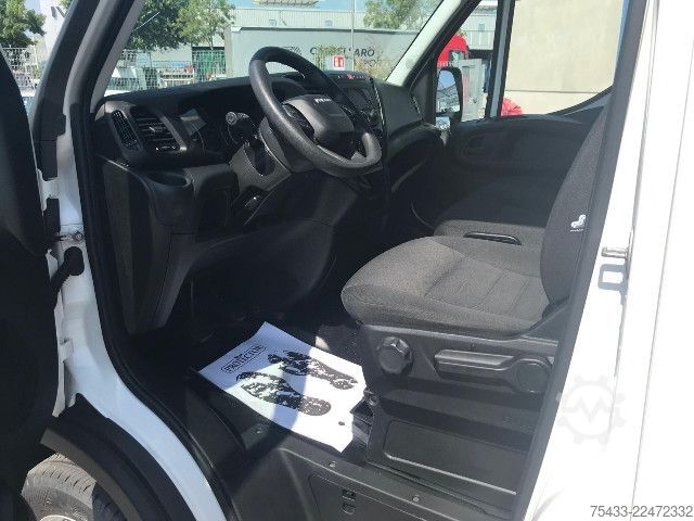Panel van IVECO DAILY 35C14H BOX