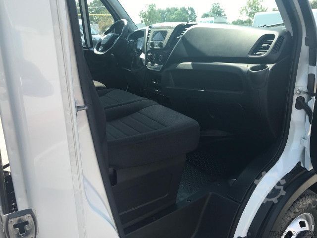 Panel van IVECO DAILY 35C14H BOX