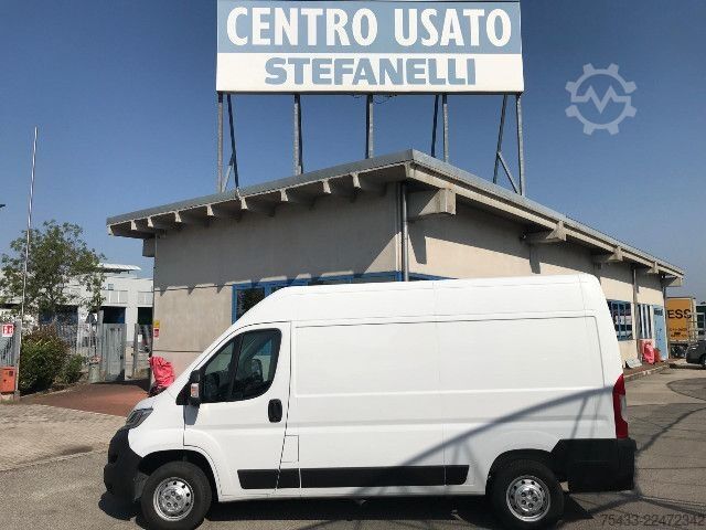 Panel van Citroën Jumper 33 L2H2 2.2 bluehdi 140cv S&S