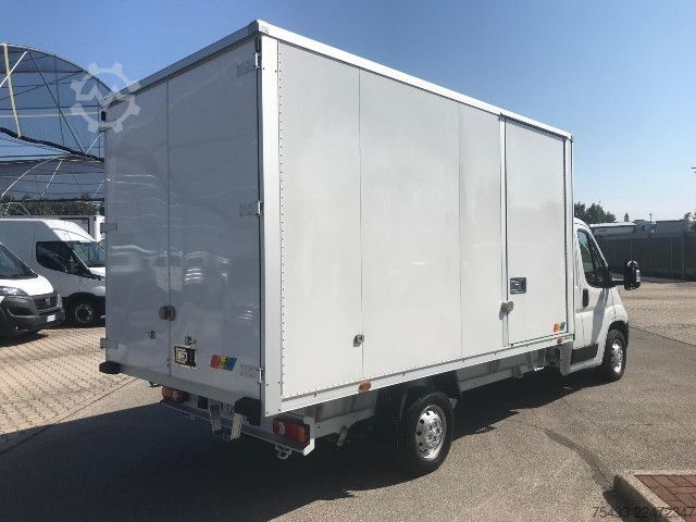 Customized van Citroën Jumper 35 L4 2.2 bluehdi 140cv S&S  p.la