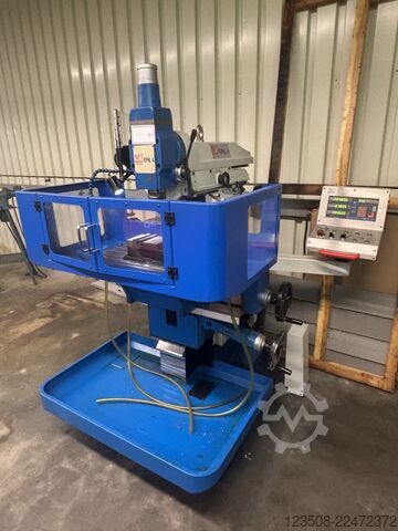 Universal-Fräs- und Bohrwerk Knuth FPK 4