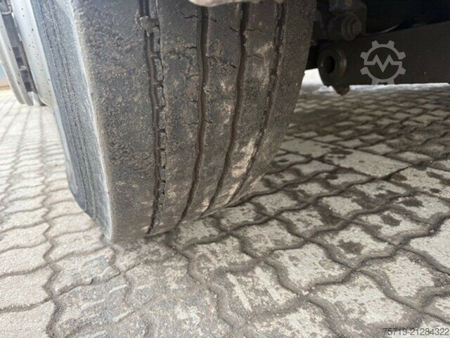 Garbage truck Mercedes-Benz 2633 6x2 Econic Geesink Value PAK