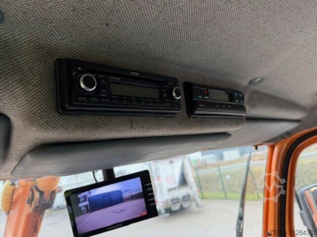 Unimog Mercedes-Benz U-400 Mulag/Salzstreuer/Waschgerät