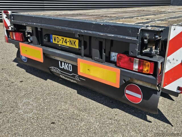 Loading platform Lako A328 / MOLEN GESTUURD / UITSCHUIFBAAR