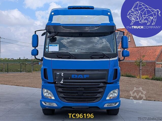 Standard-SZM DAF CF 440