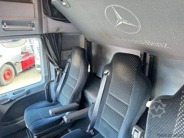 Swap body truck MERCEDES-BENZ Actros 2541 Megaspace Retarder  3Sitzer 326TKM