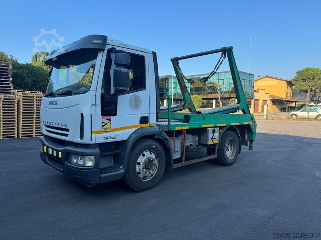 4x2 Abrollkipper mit Mehrkammeraufbau IVECO EUROCARGO 120 E 18K