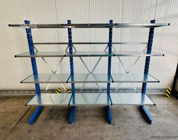 Kragarmregal ca. 3,15 lfm. Kragarmregal mit Fachböden H: 250cm 140 kg/Arm META Multistrong