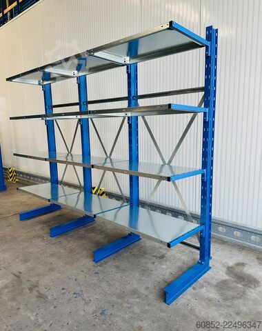 Kragarmregal ca. 3,15 lfm. Kragarmregal mit Fachböden H: 250cm 140 kg/Arm META Multistrong