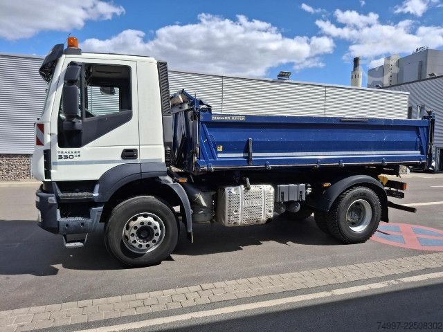 Three-sided tipper truck IVECO AD190T33 EVI_C / Schalter / Meiller