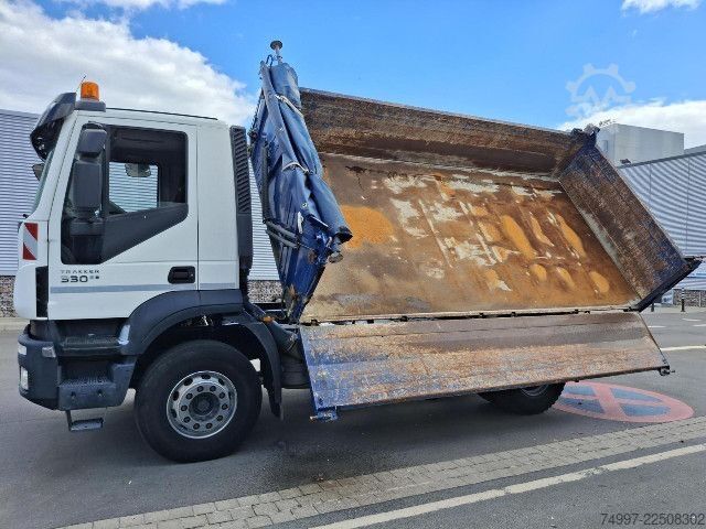 Three-sided tipper truck IVECO AD190T33 EVI_C / Schalter / Meiller