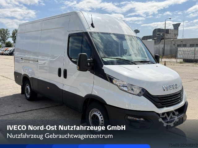 Kastenwagen IVECO 35S16V AHK + Fahrtenschreiber