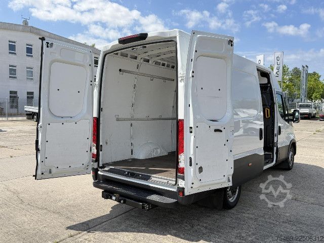 Kastenwagen IVECO 35S16V AHK + Fahrtenschreiber