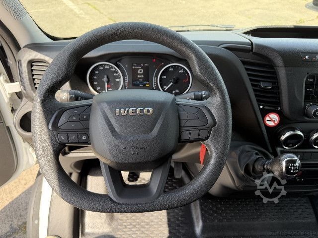 Kastenwagen IVECO 35S16V AHK + Fahrtenschreiber