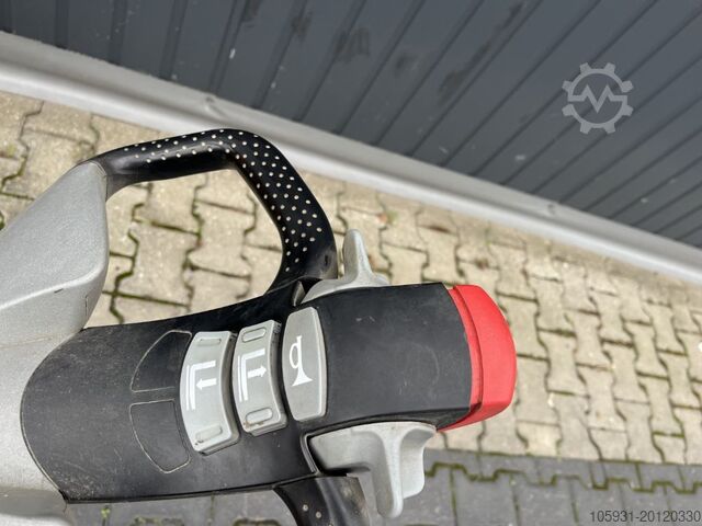Pedestrian Stacker Still EXV14