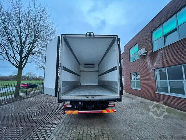 Refrigerated truck VOLVO FH 460 Tiefkühlkoffer*2 Stück *