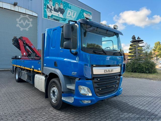 Autokran DAF CF 440 mit Ladekran HMF 2120K4