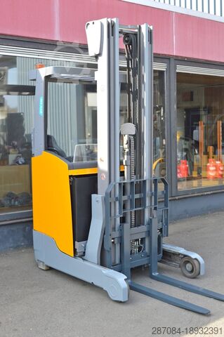 Schubmaststapler Jungheinrich ETV 110
