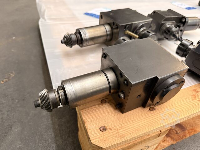 Posten angetriebene Werkzeugaufnahmen Driven Tool Holders 