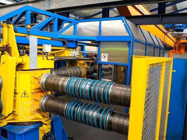 Slitting line w. NLT slitter-setup-robot Guida Impianti Edelstahl 1650 x 5 mm