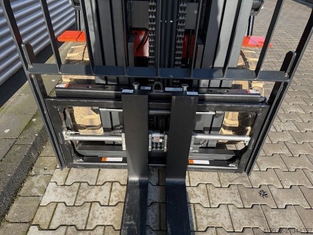 Elektro 4 Rad-Stapler Noblelift CPD30-AF1S