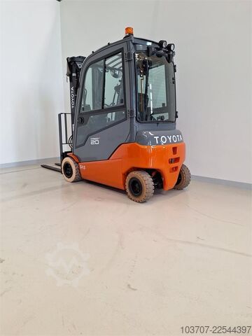 Gabelstapler Toyota 8FBM20T
