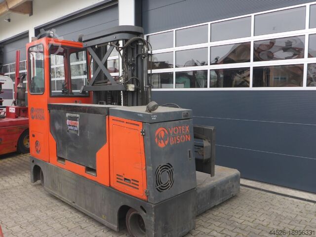 Vierwege Seitenstapler Votex-Bison 