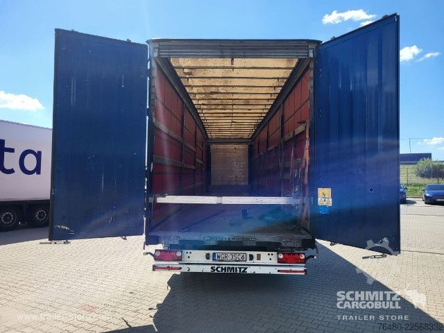 Auflieger mit Pritsche & Plane Schmitz Cargobull Schiebeplane Mega