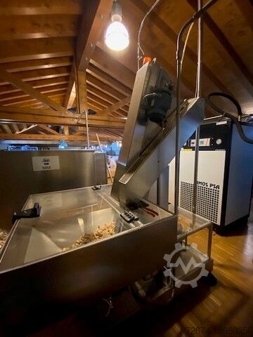 Beverage making machine MBF Wine 2015 Filling Monoblock 9.500 bph