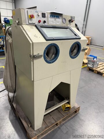 Shot blasting machine / abrasive blasting booth FINIMAC (Vittuone, Milão, Itália) V1