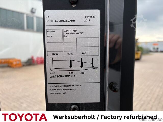 Hochhubwagen Toyota SWE 120 / Akku neu!