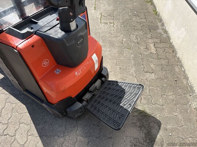 Hochhubwagen Toyota SWE 200 D