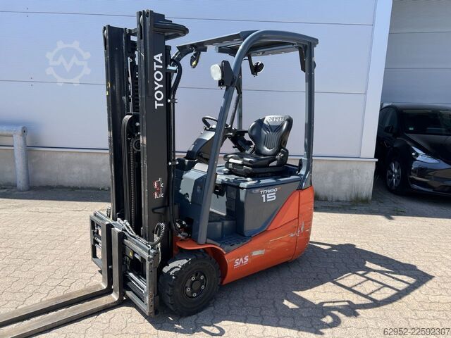 Electric 3-wheel forklift Toyota 8 FBE 15 T