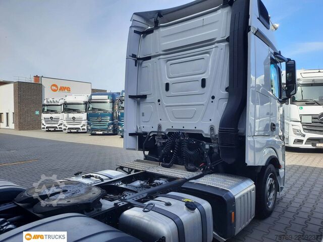 Volume tractor unit MERCEDES-BENZ 1848 LS ACTROS BIG Öl-Retarder Standklima 2xTank