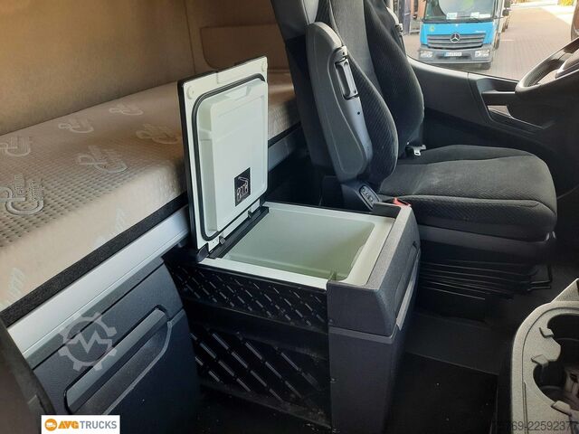 Volume tractor unit MERCEDES-BENZ 1848 LS ACTROS BIG Öl-Retarder Standklima 2xTank