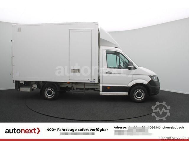 Box van VOLKSWAGEN Crafter 35 *Ladebordwand* KAMERA+KLIMA+TEMPOMAT