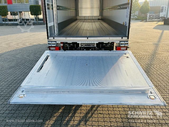 Reefer semitrailer Schmitz Cargobull Tiefkühler Standard Ladebordwand