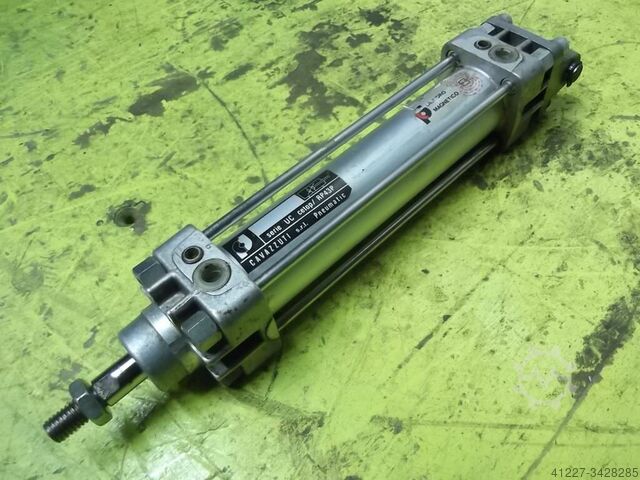 Pneumatic cylinder Pneumatica Cavazzuti 32/100