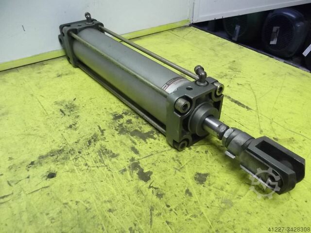 Pneumatic cylinder SMC C91SD80-320