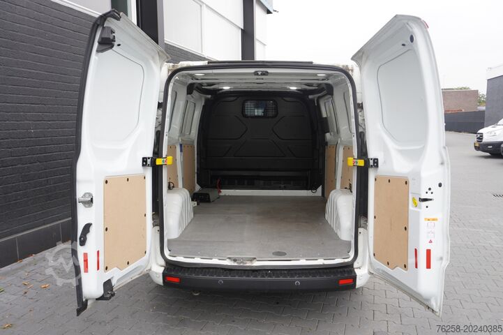Delivery van Ford Transit Custom 2.0 TDCI EURO 6 - Airco - Cruise...