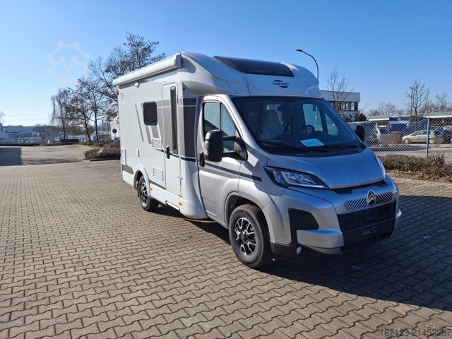 Semi-integrated camper CARADO T 135 pro+ / Hubbett / TV Paket