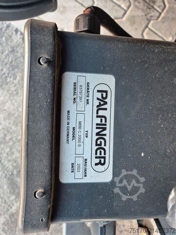 Suitcase Mercedes-Benz Atego 1223 L LBW 2.000kg Tür Spoiler Klima