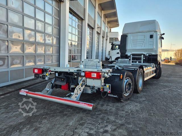 Chassis with cab Iveco AS260S58Y/FS CM 6x2-4 BDF Intarder Standklima