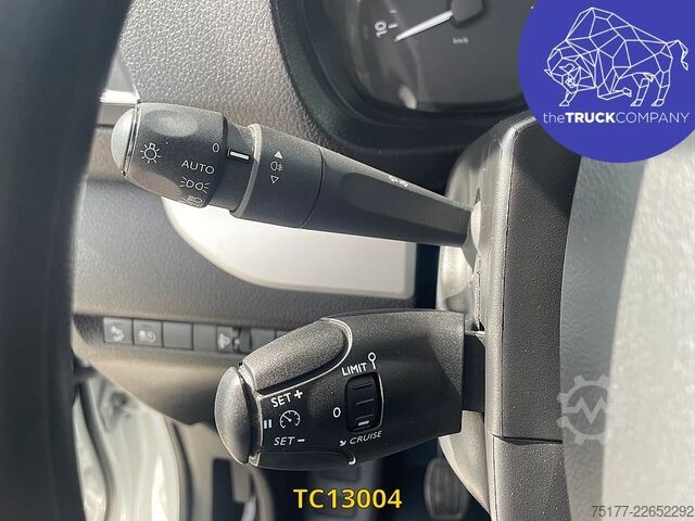 Panel van Opel Vivaro 2.0 CDTI DUBBELE CABINE - 6 ZITPLAATSEN